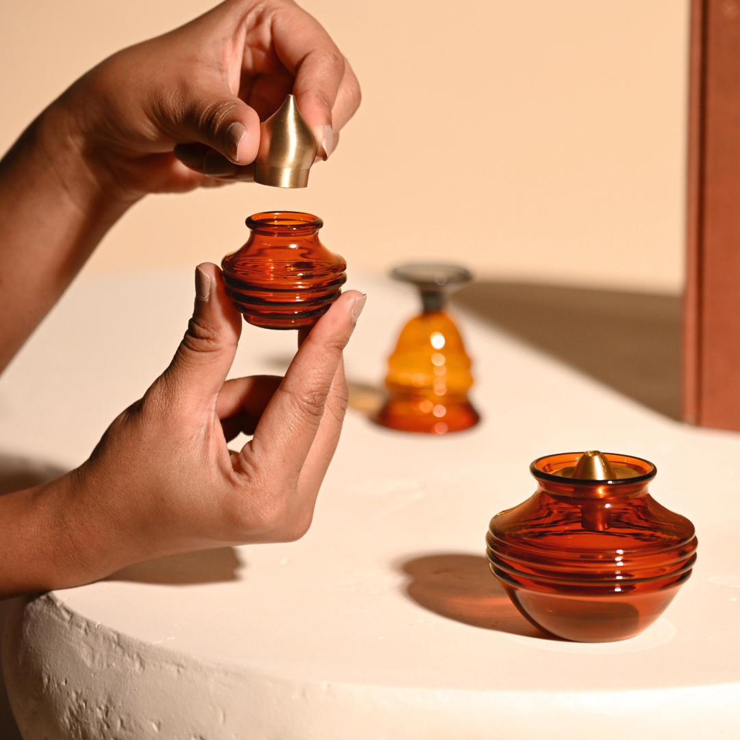 Muun Gift Box - Kalash Oil Lamp + Short Bell + Chandan Kalash