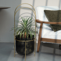 Luna Standing Planter