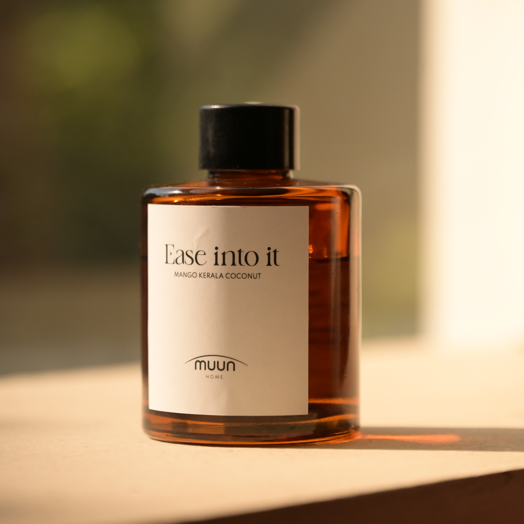 mango-kerala-coconut-reed-diffuser-1-square.png